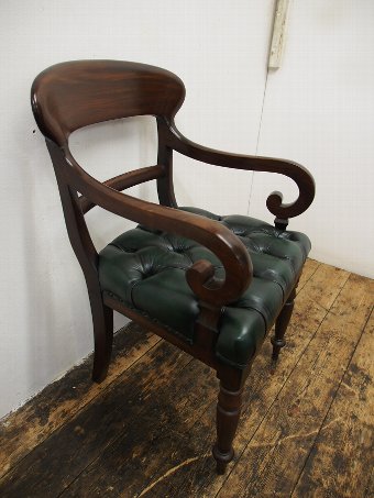 Antique Early Victorian Mahogany Carver Chair