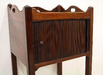Antique Pair of George III Mahogany Bedside Cabinets
