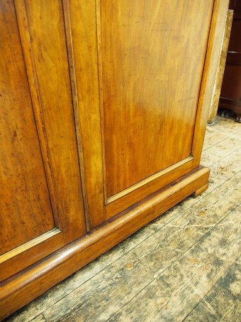 Antique Early Victorian Mahogany 2 Door Wardrobe