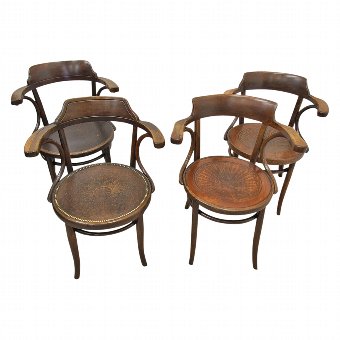Set of 4 Thonet Bentwood Chairs