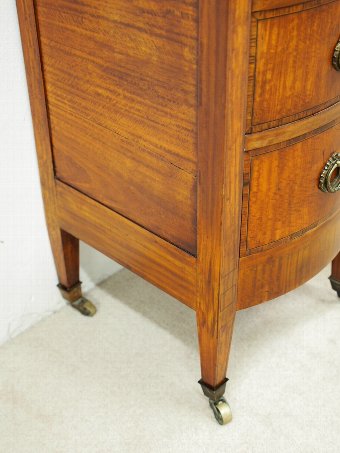 Antique Pair of Inlaid Satinwood Chest of Drawers