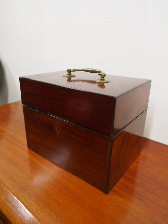 Antique George III Mahogany Decanter Box