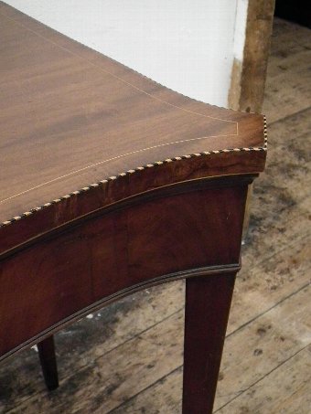 Antique Late George III Mahogany Serpentine Serving Table