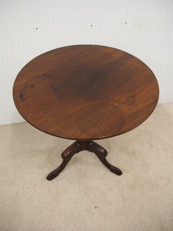 Antique George III Mahogany Circular Occasional Table