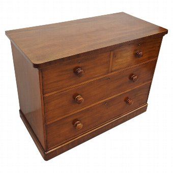 Victorian Mahogany Chest of Drawers
