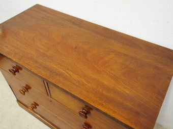 Antique Victorian Mahogany Chest of Drawers