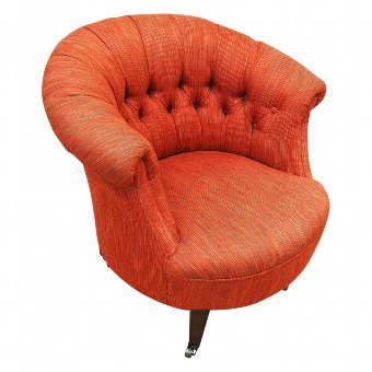 Red Button Back Chair