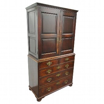  Georgian Oak Cabinet on Chest