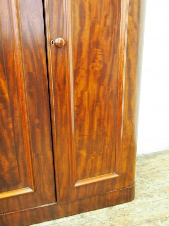 Antique Victorian 3 Door Mahogany Wardrobe