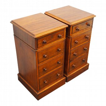 Pair of Neat Victorian Mahogany Chest of Drawers or Bedsides