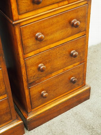 Antique  Pair of Neat Victorian Mahogany Chest of Drawers or Bedsides