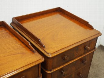 Antique Pair of Victorian Mahogany Chest of Drawers or Bedsides