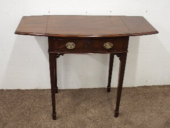 Antique Late Victorian Mahogany Sofa Table