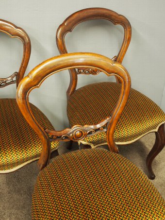Antique Set of 4 Victorian Balloon Back Chairs