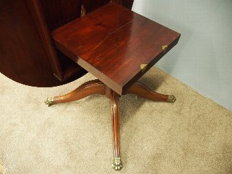 Antique George III Tilt Top Dining Table