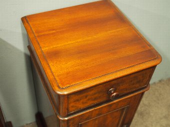 Antique Pair of Neat Sized Mahogany Bedside Cabinets