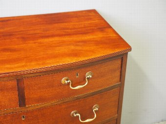 Antique Neat Mahogany Bow Front Chest of Drawers