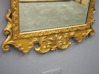 Antique  George III Carved Giltwood Mirror