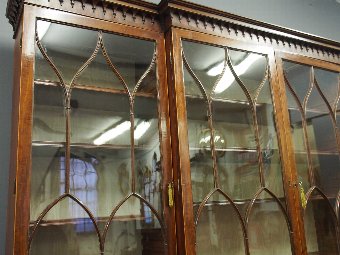 Antique George III Mahogany and Inlaid 4 Door Breakfront Bookcase