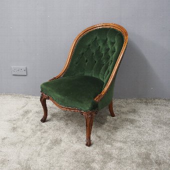 Victorian Walnut Ladies Easy Chair