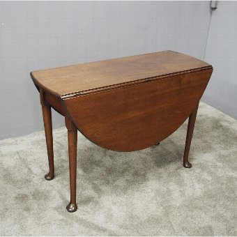 George III Mahogany Drop Leaf Table