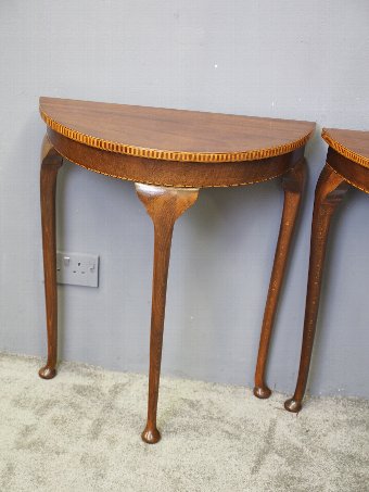 Antique Pair of Sheraton Style Mahogany and Inlaid Occasional Tables