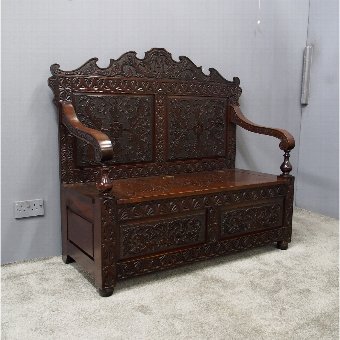 Victorian Carved Walnut Hall Bench