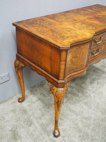 Antique Georgian Style Burr Walnut Side Table