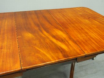 Antique Regency Mahogany Pedestal Dining Table with 1 Leaf