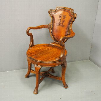 Oak Revolving Desk ChairOak Revolving Desk Chair