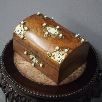 Mid Victorian Walnut Jewellery Box