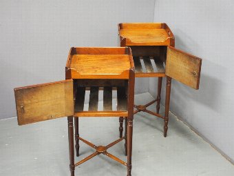 Antique Pair of George III Mahogany Bedside Lockers