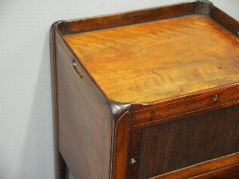 Antique George III Mahogany Tray Top Commode
