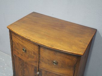 Antique George III Inlaid Mahogany Bow Fronted Cabinet