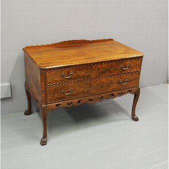 Mahogany Chest of Drawers by Whytock and Reid