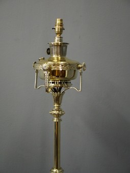 Antique Victorian Cast Brass Oil Lamp