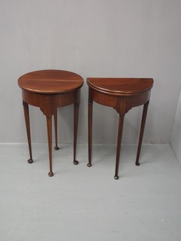Antique Pair of George I Style Mahogany Side Tables