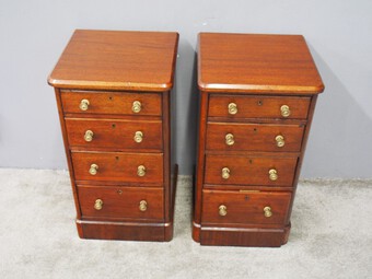 Antique Pair of Victorian Mahogany Bedsides / Small Chests
