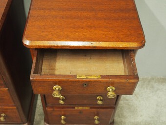 Antique Pair of Victorian Mahogany Bedsides / Small Chests