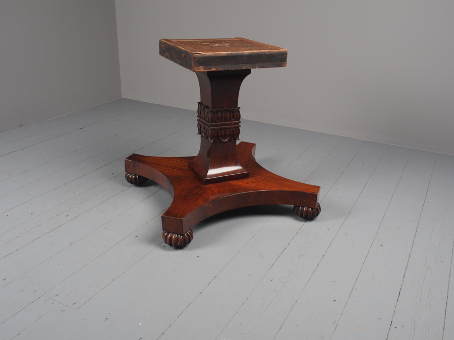 Antique Antique Rosewood Breakfast Table in Manner of William Trotter