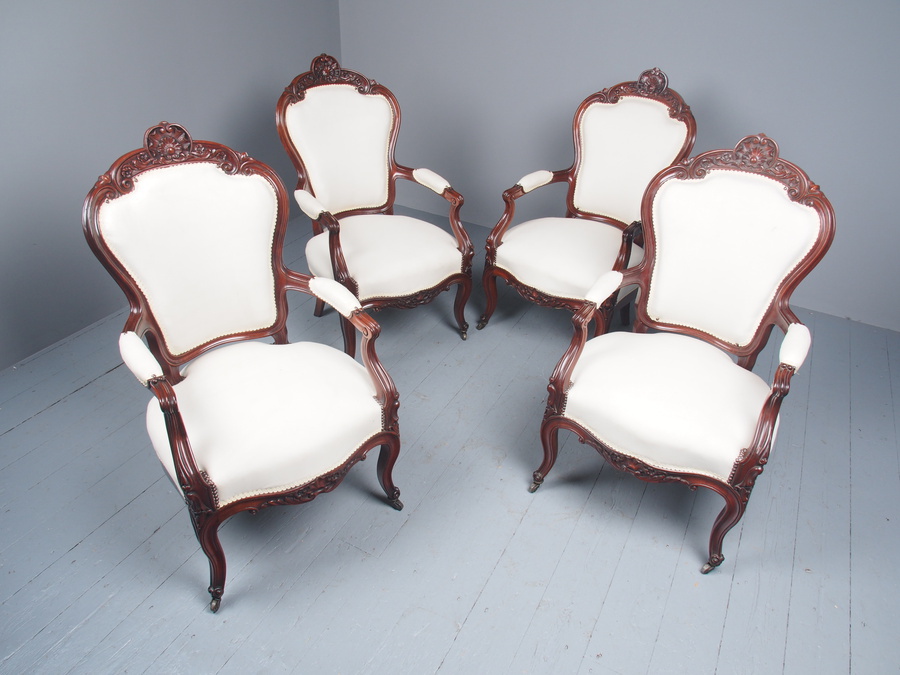 Antique Antique Set of 4 Carved Mahogany Armchairs