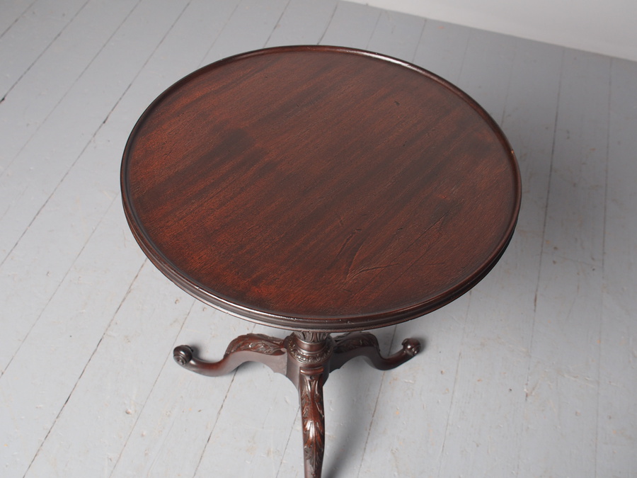 Antique Antique Chippendale Style Mahogany Occasional Table