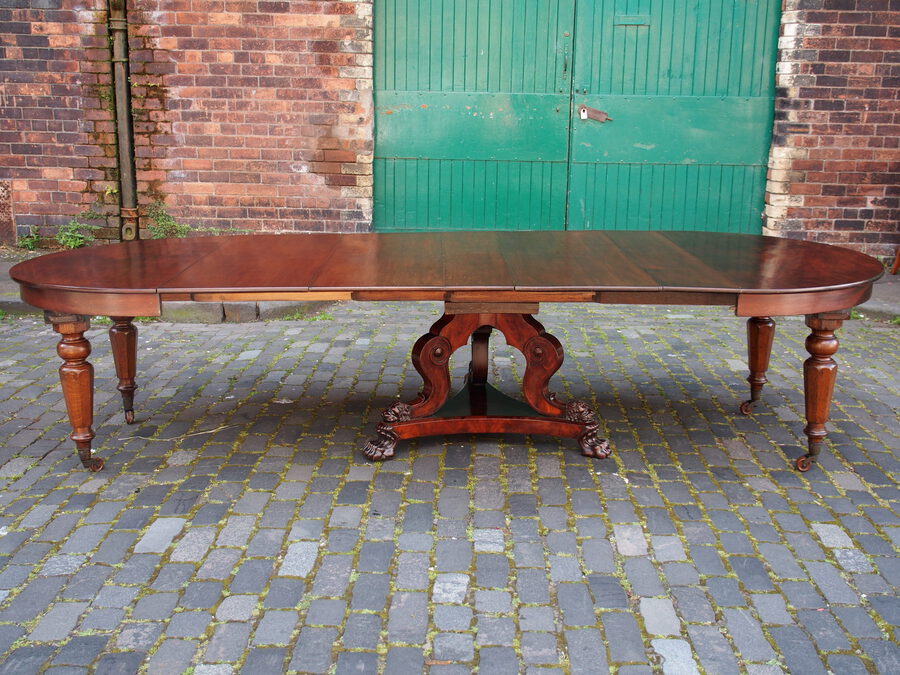 Antique Unusual Victorian Mahogany Extending Dining Table