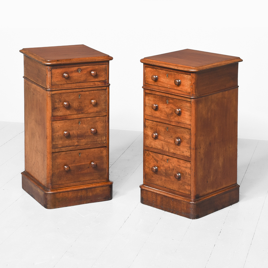 Pair of mid-Victorian mahogany bedside lockers/chests