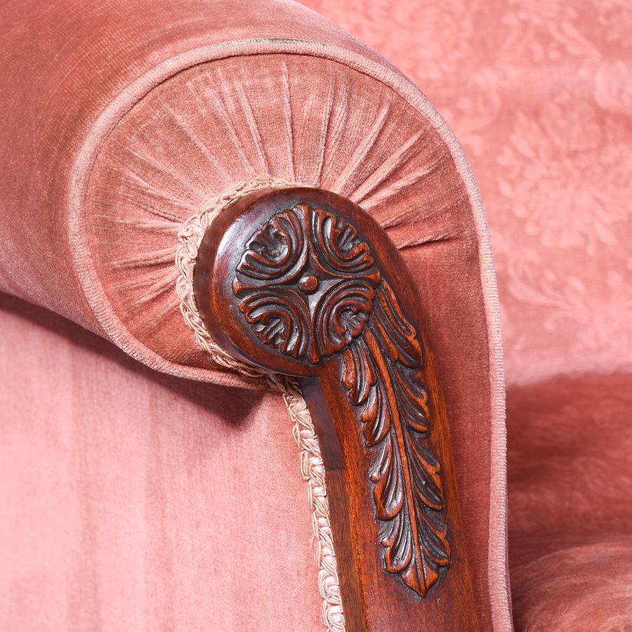 Antique Quality Three-Piece Carved Mahogany Bergère Lounge Suite in the Georgian Style