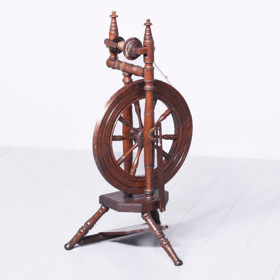 Antique Neat Sized Mid Victorian Oak Scottish Spinning Wheel