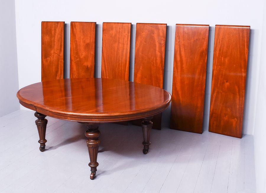 Large Victorian Mahogany Dining Table