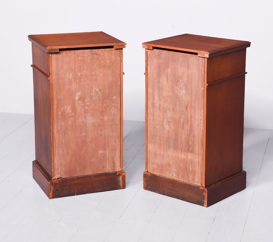 Antique Pair Of Late Victorian Mahogany Neat Size Chest of Drawers/Bedside Lockers