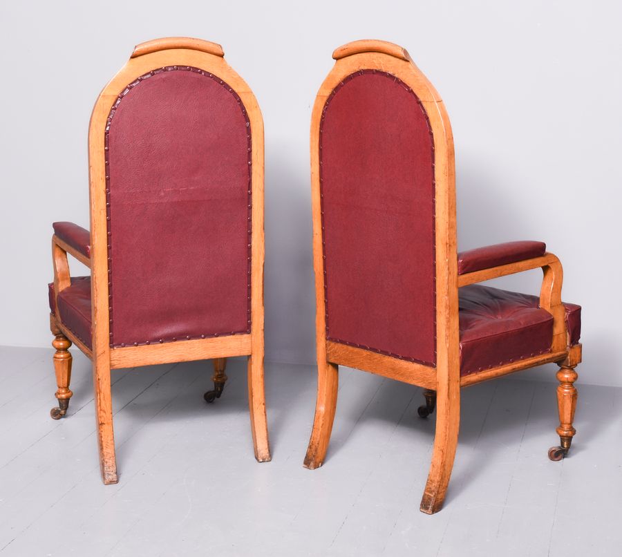Antique Impressive Pair of Mid-Victorian Oak Throne Or Hall Chairs