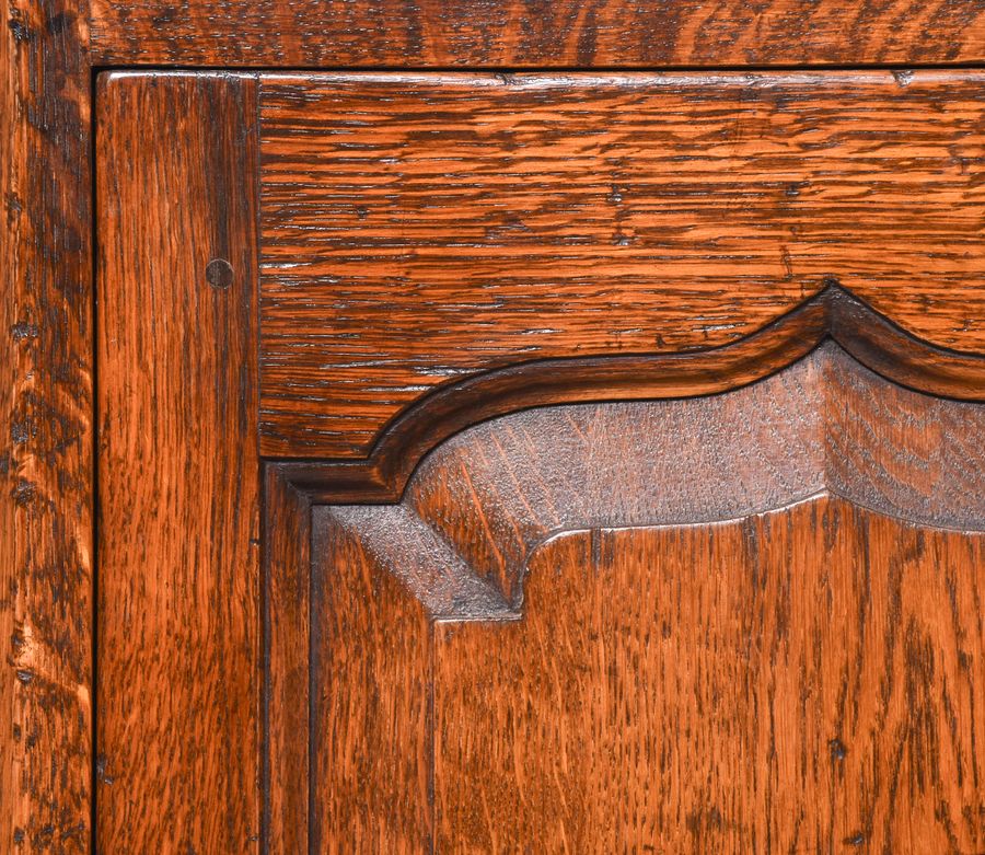 Antique Neat Sized Oak Corner Cabinet